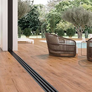 Serie Naturwood, revestimientos y pavimentos de Keraben | Envío rápido